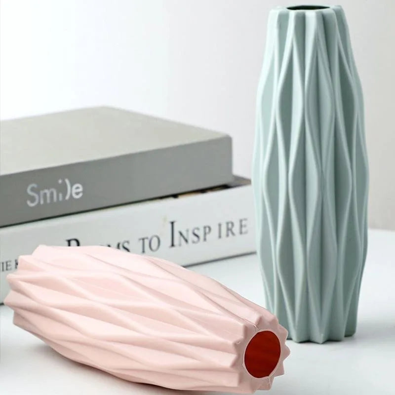 Diamond Plastic Vase
